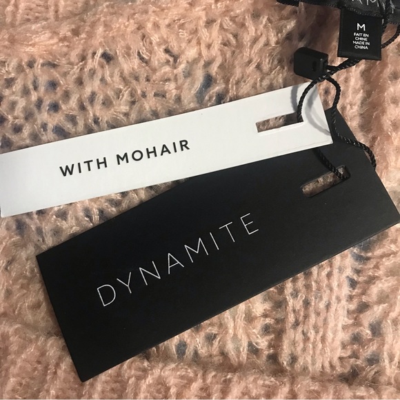 NEW ! - Dynamite Mohair Rose Sweater -Size Medium - Picture 5 of 8